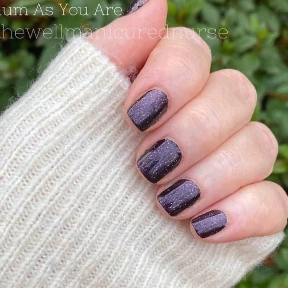 *Exclusive* Color Street: Plum As You Are | Purple Blackberry Glitter Fall Dark - Picture 10 of 15